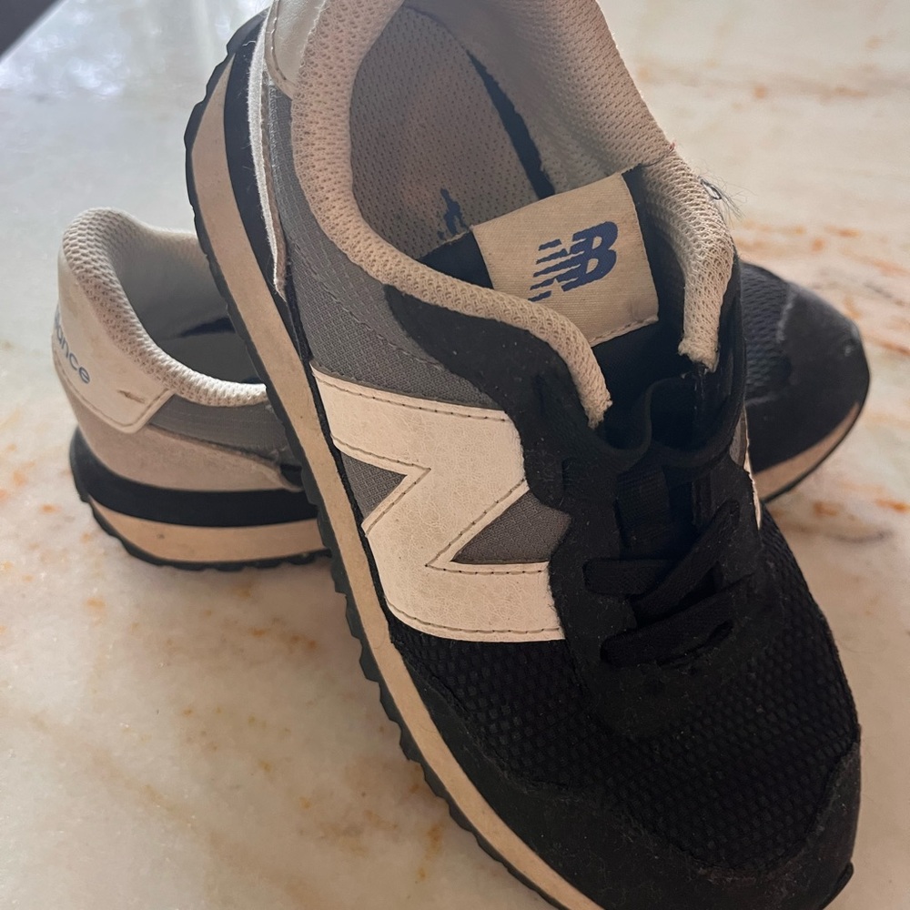 New Balance Black and White Athletic Shoes